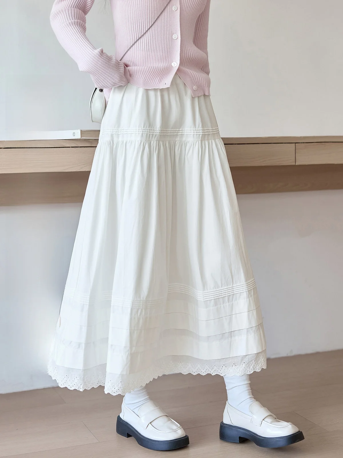 

Женская белая юбка с высокой талией, весна 2026, новая модель с дизайнерскими вставками, универсальная, для повседневной носки, в корейском стиле, юбка-солнце