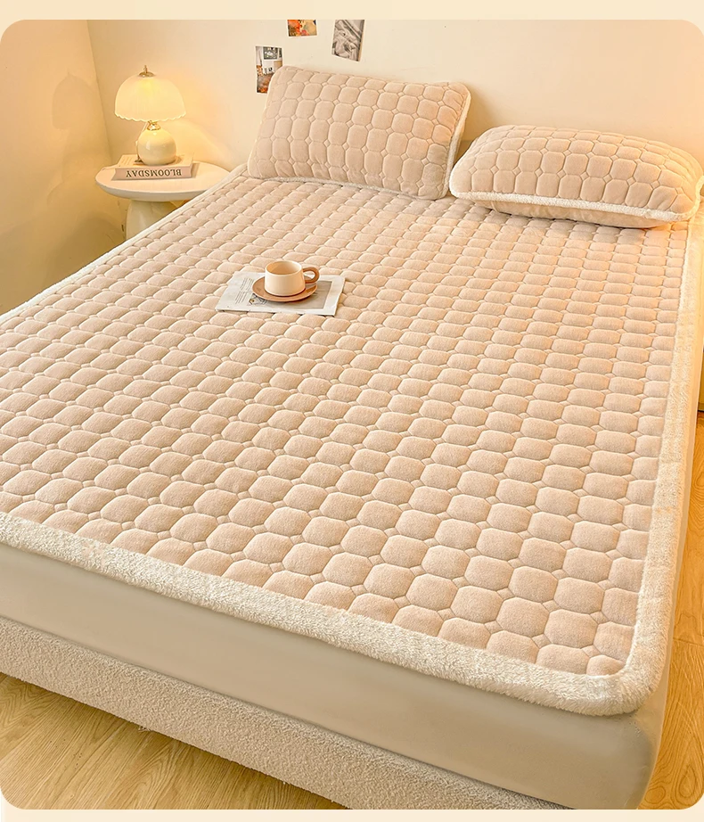 Thickened Warm Milk Fleece Autumn Winter Bed Pad Warmth  Fluffy Cozy Queen Bed Sheet Anti-slip Antistatic King Mattress Toppers