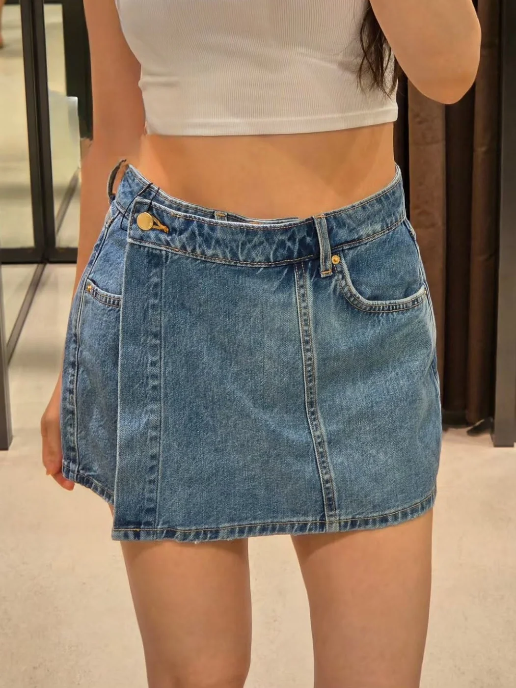 Summer new women's fashion temperament leisure commuter skirt pants versatile mini denim skirt
