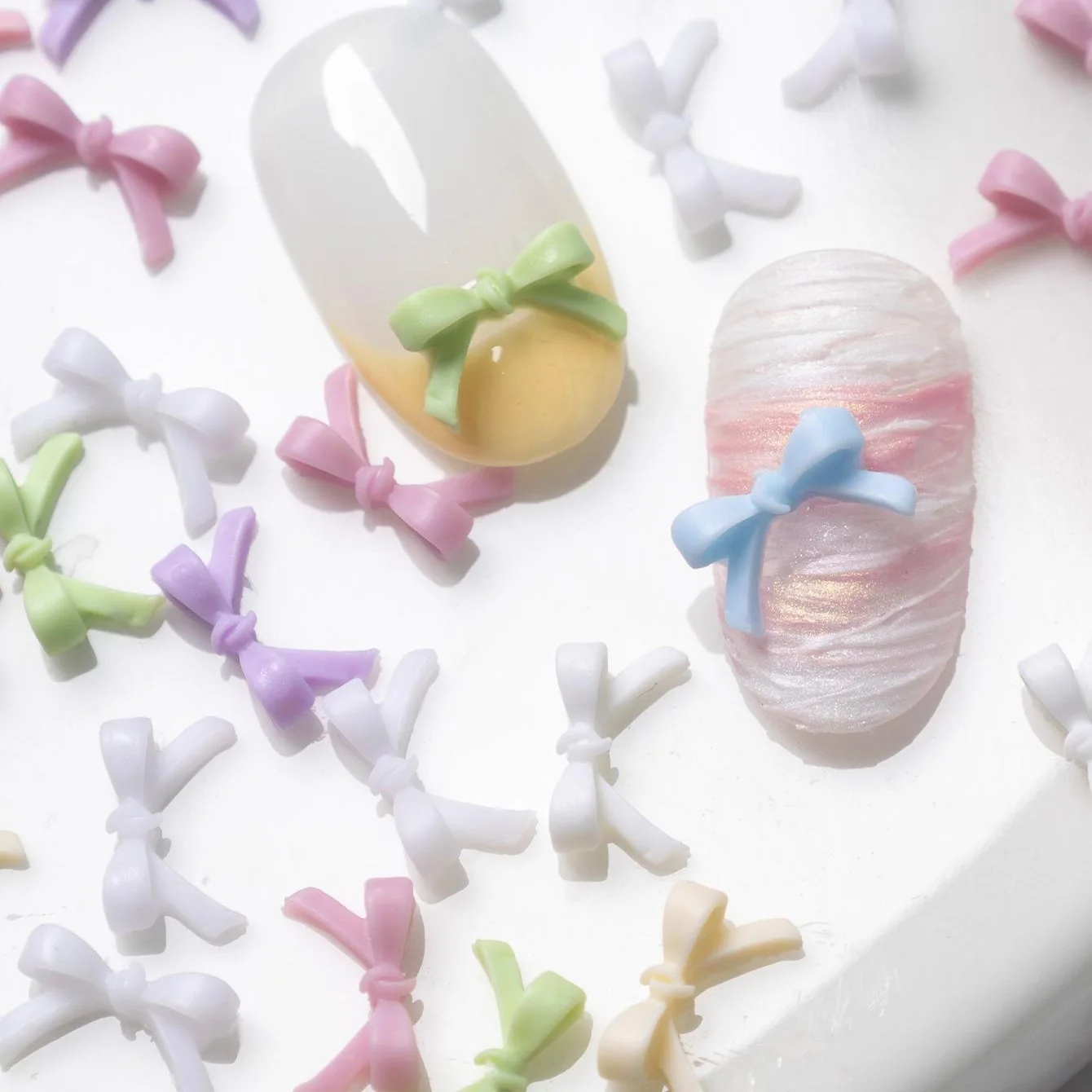 50pcs/bag Fashion Dopamine Bow Mini Color Bow Mixed Alloy Five Petal Flower Nail Decoration