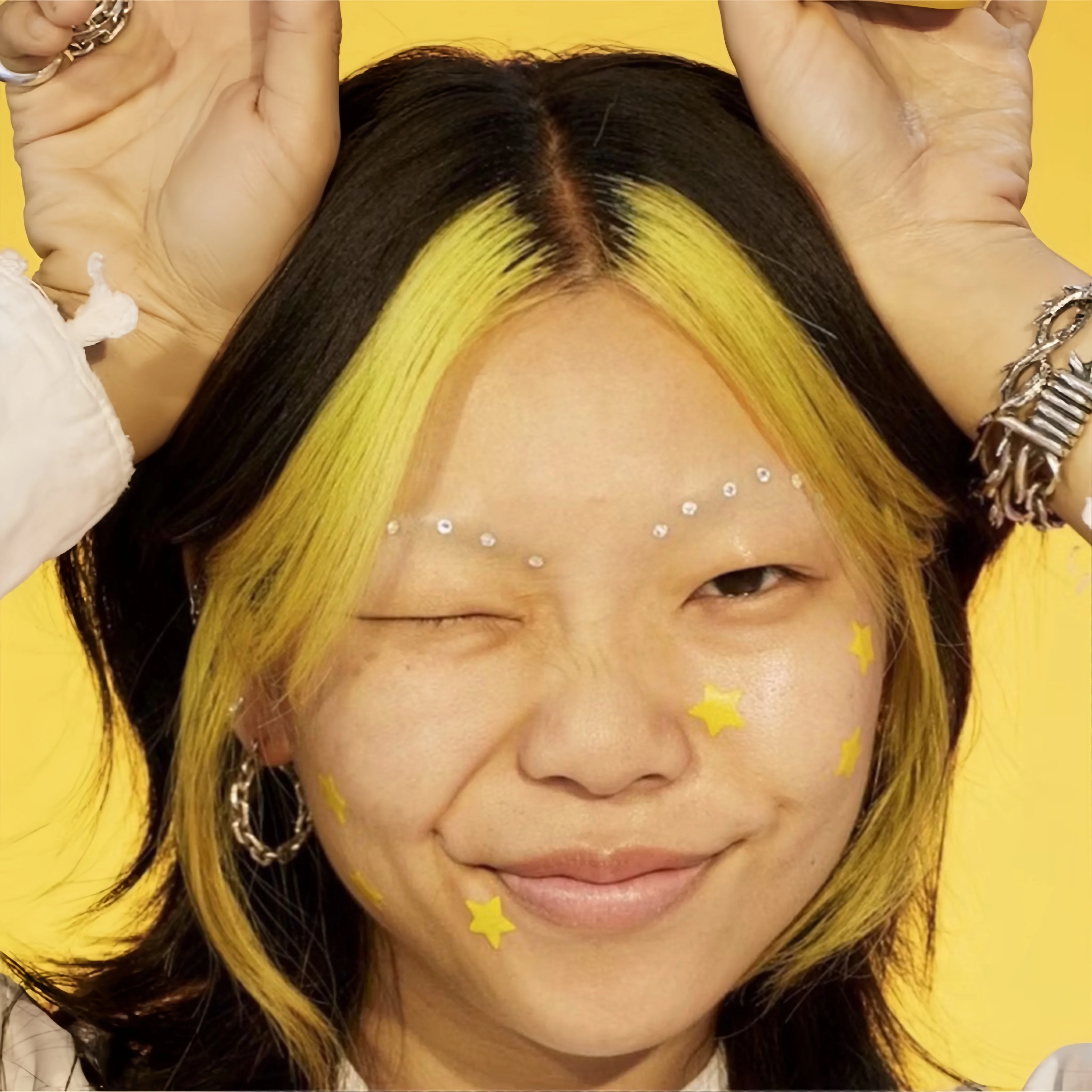 120 قطعة من رقعة البثور، نجمة صفراء لطيفة، ملصقات، مناسبة لجميع المناسبات، ضرورية للمكياج، كونسيلر