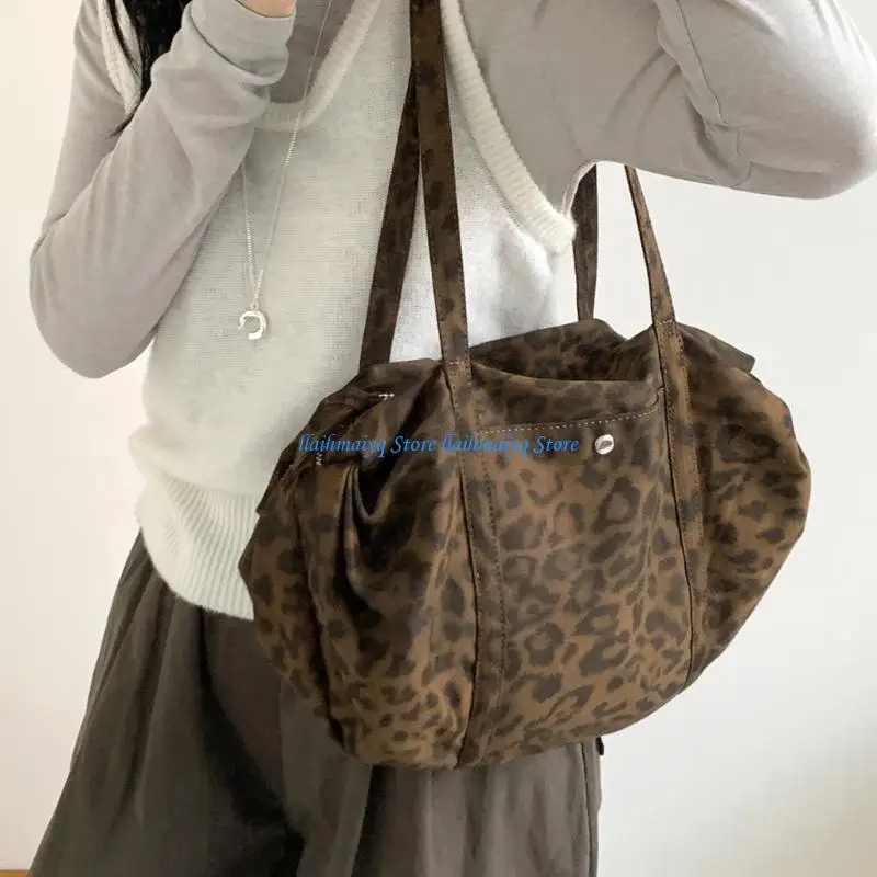 573B Modern Leopard Shoulder Bag Lightweight Cotton Ergonomic Underarm Bag for Women