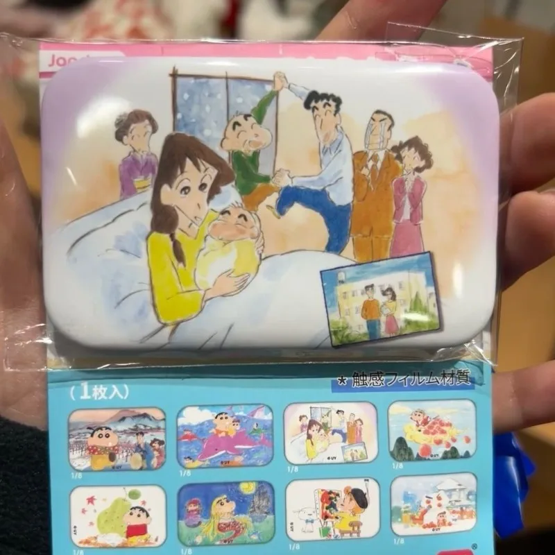 

【43x70mm】 Crayon Shin Chan Badge Nohara Misae Nohara Shinnosuke Anime Peripheral Cute Creativity Original Painting Square Badge