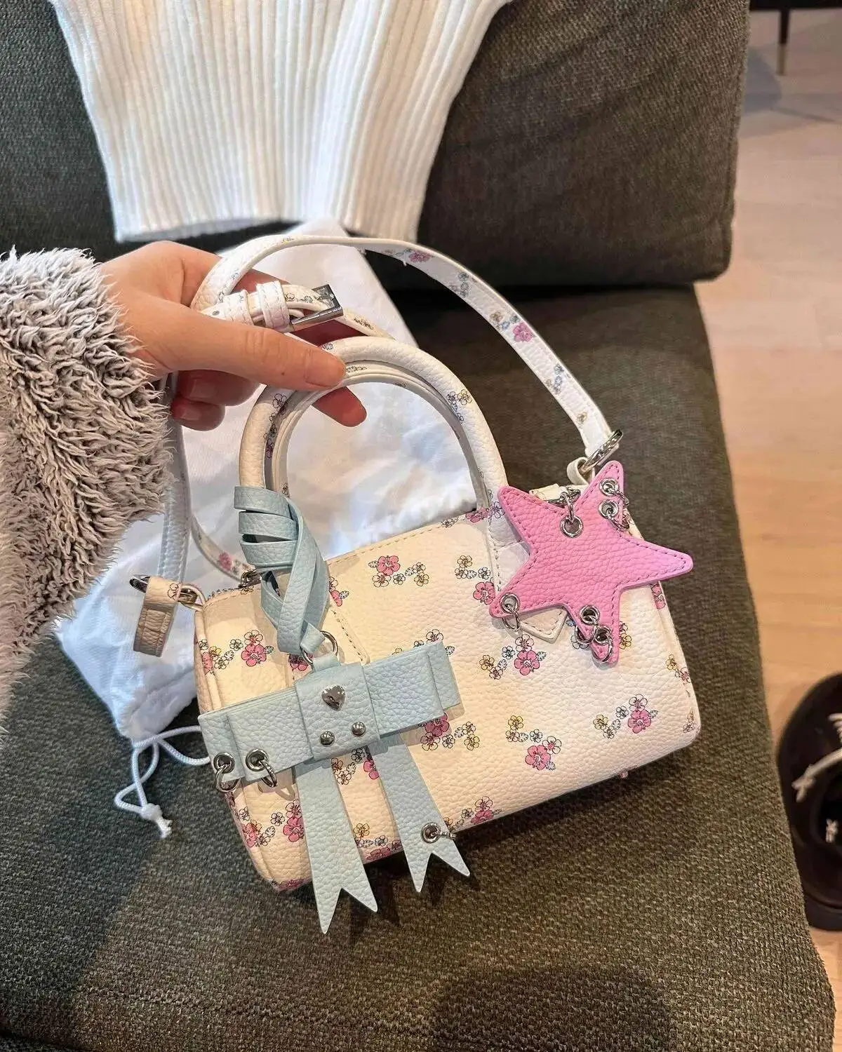 Bloom Summer Hot Girls Floral Y2k Hand Women Haruku Cylinder Handle Messenger Bag Purse Female Dopamine Crossbody Bags