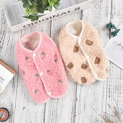 Huisdier pluche schattige aardbei beer warme rug gesp fluwelen tanktop teddybeer Schnauzer huisdier tanktop puppykleding voor kleine honden