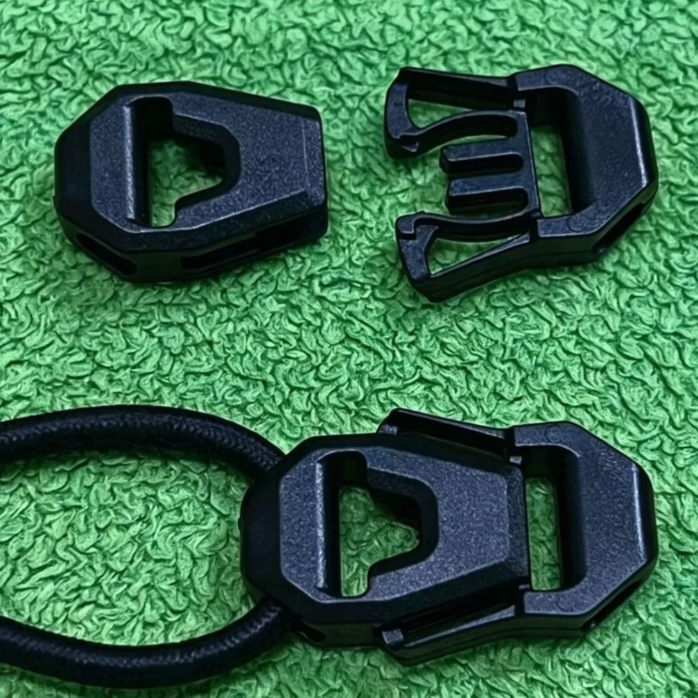 10 Stück Neue Runde Kunststoff-Seilschnallen, Lochdurchmesser 4mm, Doppelendige Sicherheitsschnalle, Webgürtel-Seil-Mutterschnalle – Detail 2