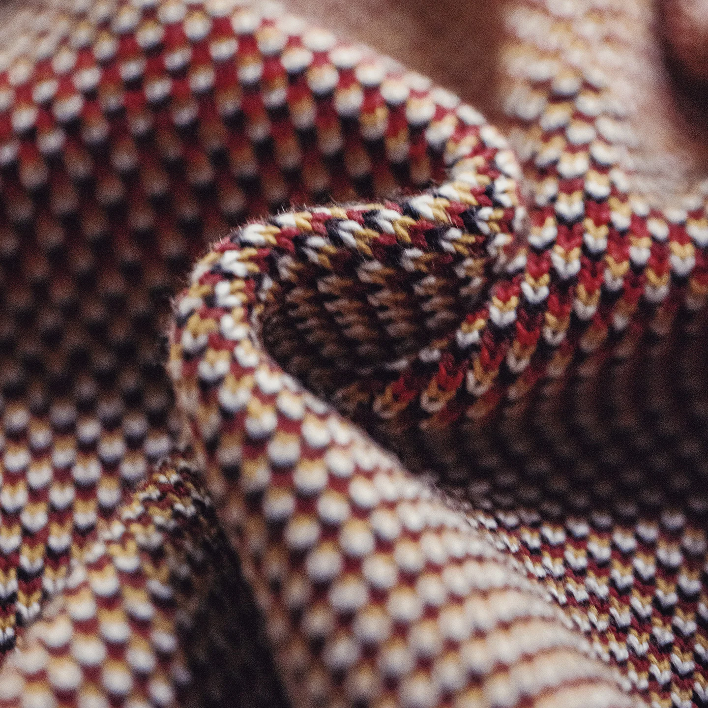 Maden Cárdigan con cremallera bordado estilo Yokosuka para hombre, suéter de punto con patrón de serpiente, abrigo cálido rojo para otoño e invierno