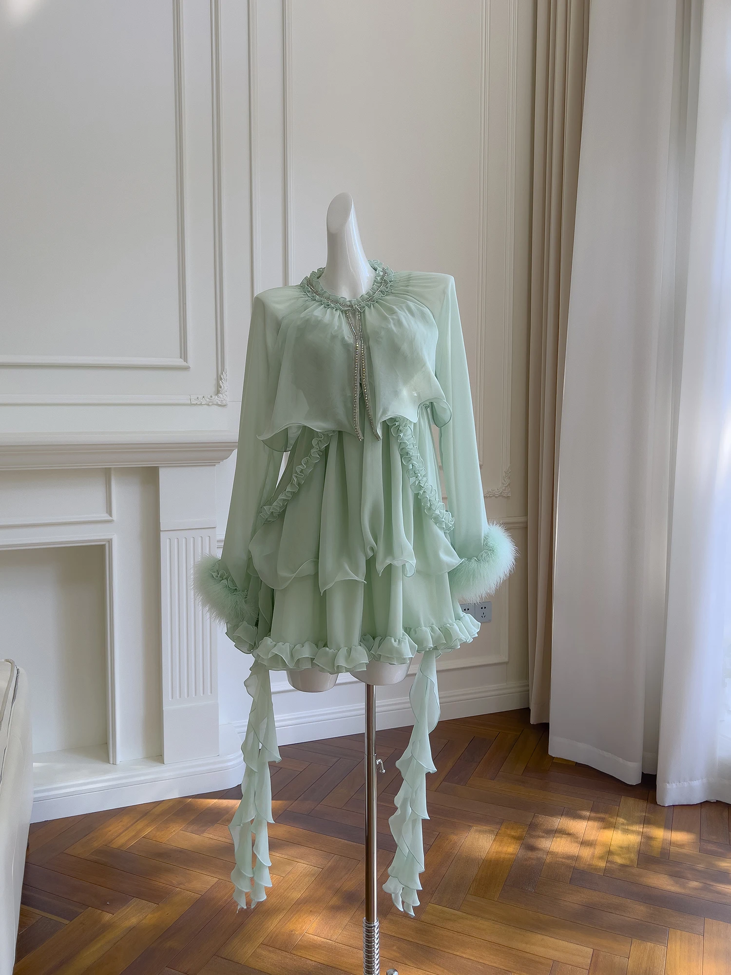 

Luxury Embellied Velvet Svel Strap Dr Set High Waist A-line ortSkirt Sweet Sle adient Color Cotail Evening...