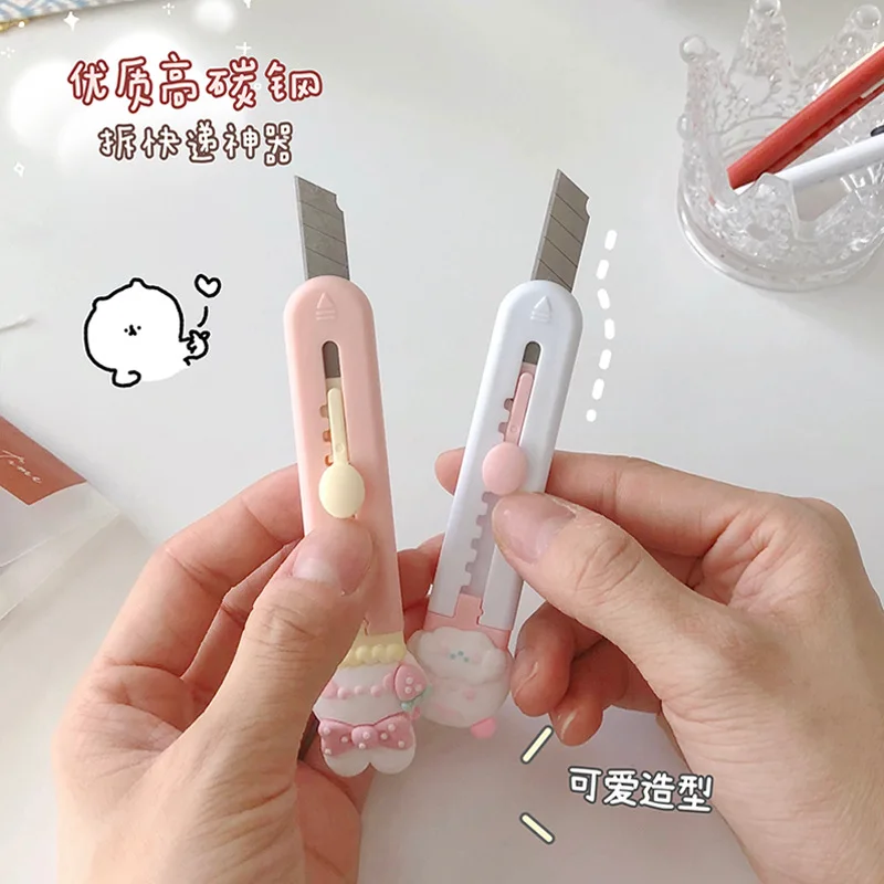 Kawaii Cartoon Animals Mini Portable Knife Box Cutter Pocket Stretch Paper Cutters School Office Supplies Stationery Knives