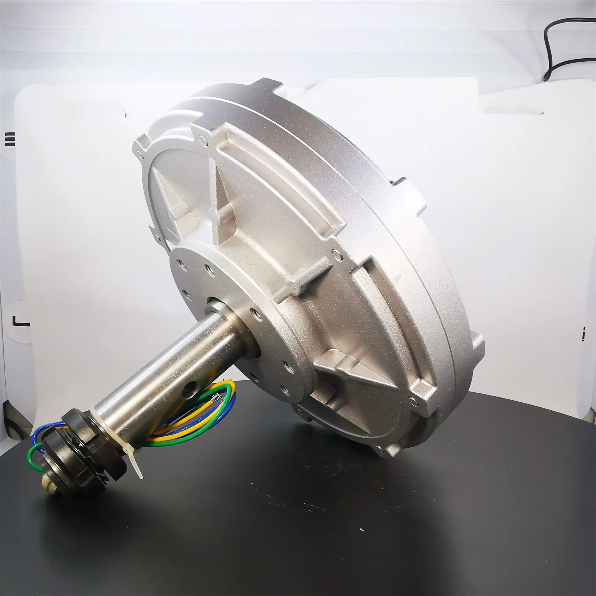 風力発電機 外部ローター発電機 50W 100W 200W ディスク磁気浮上発電機