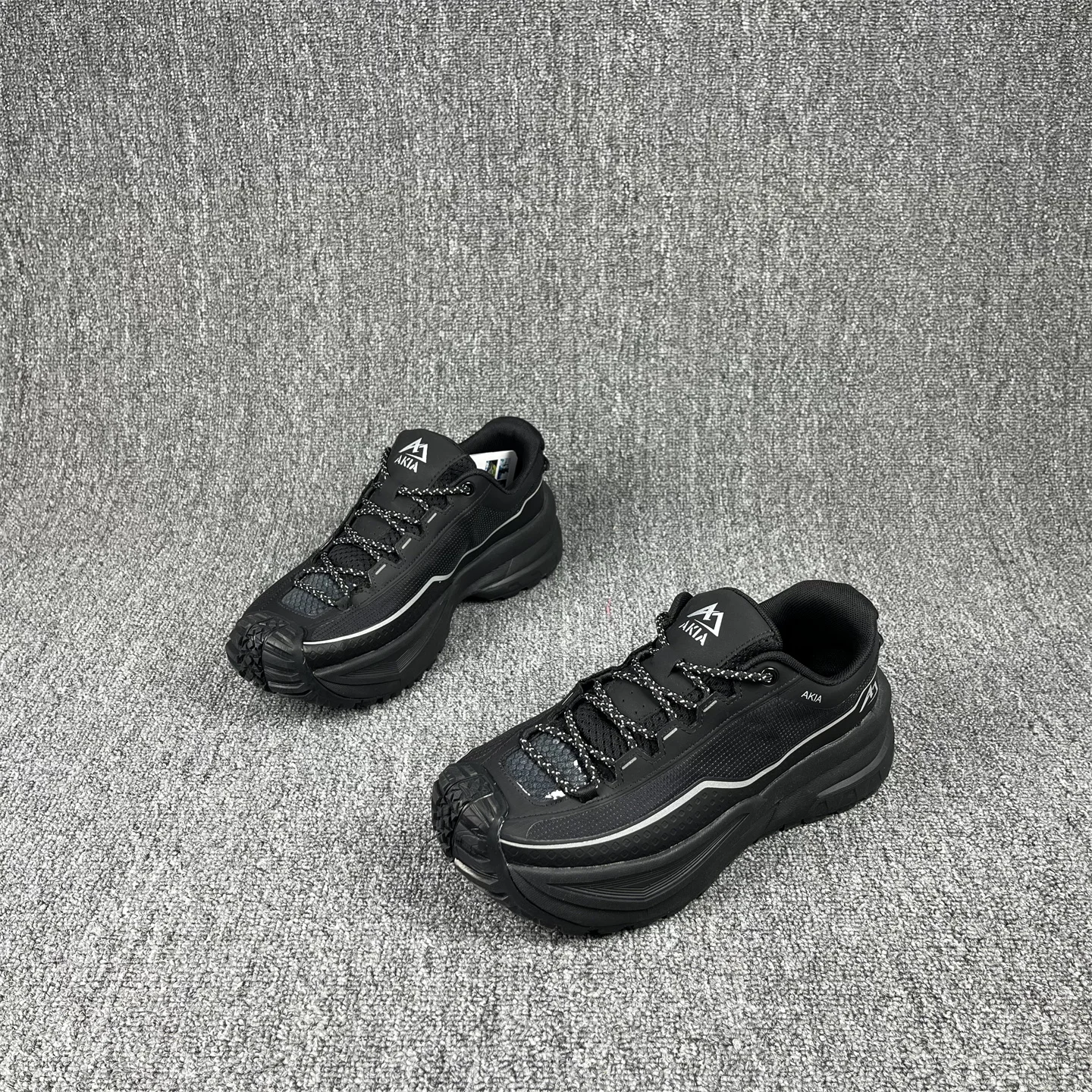 Best-Selling Winter New Arrival Breathable, Durable, Slip-Resistant Walking Shoes Exceptional Traction, Lightweight Design