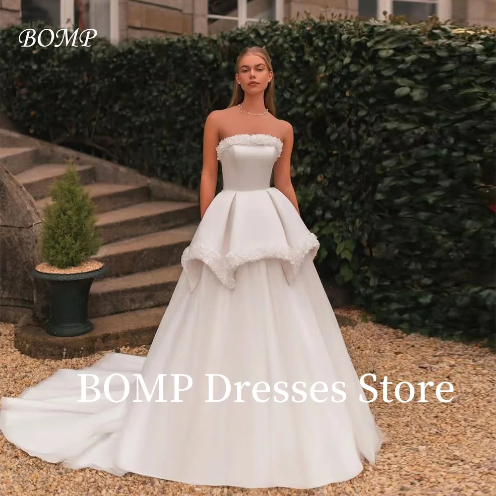 

BOMP Elegant Wedding Dress Strapless A-Line Tiered Flowers Floor Length Sweep Train Bridal Gowns Customized