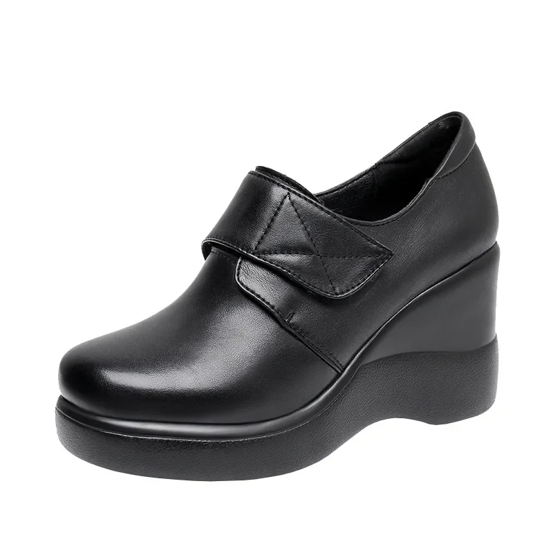 2024 New Deep Mouth Genuine Leather Shoes Platform Wedges Shoes Woman Large Size Autumn Winter Shoes Elegant Black