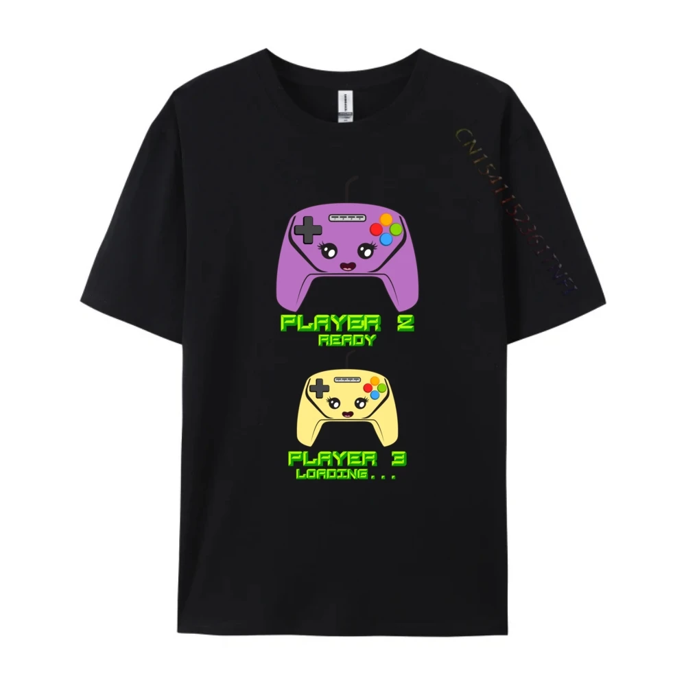 Player 2 Ready Player 3 Loading Gamer ألعاب الكمبيوتر تي شيرت جرافيك أزرق وأبيض تي شيرت جرافيك تي شيرت مجنون