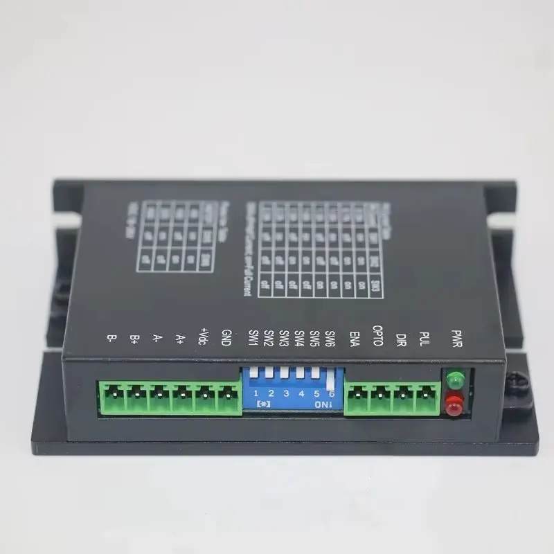 

MC425E 2-фазный драйвер шагового двигателя с открытым контуром DC18-36V 2,5A для контроллера шагового двигателя Nema23 Nema17