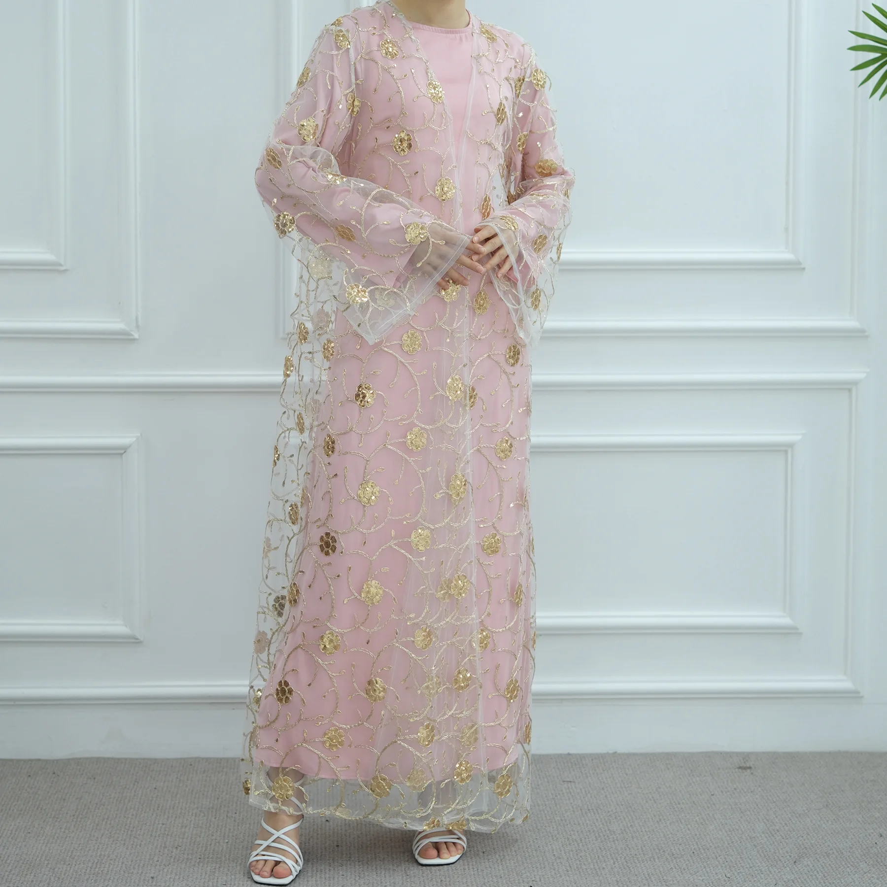 

2 Piece Abaya Set Kimono with Inner Dress Gold Embroidered Abayas for Women Dubai Luxury Muslim Party Kaftan Islamic Clothing