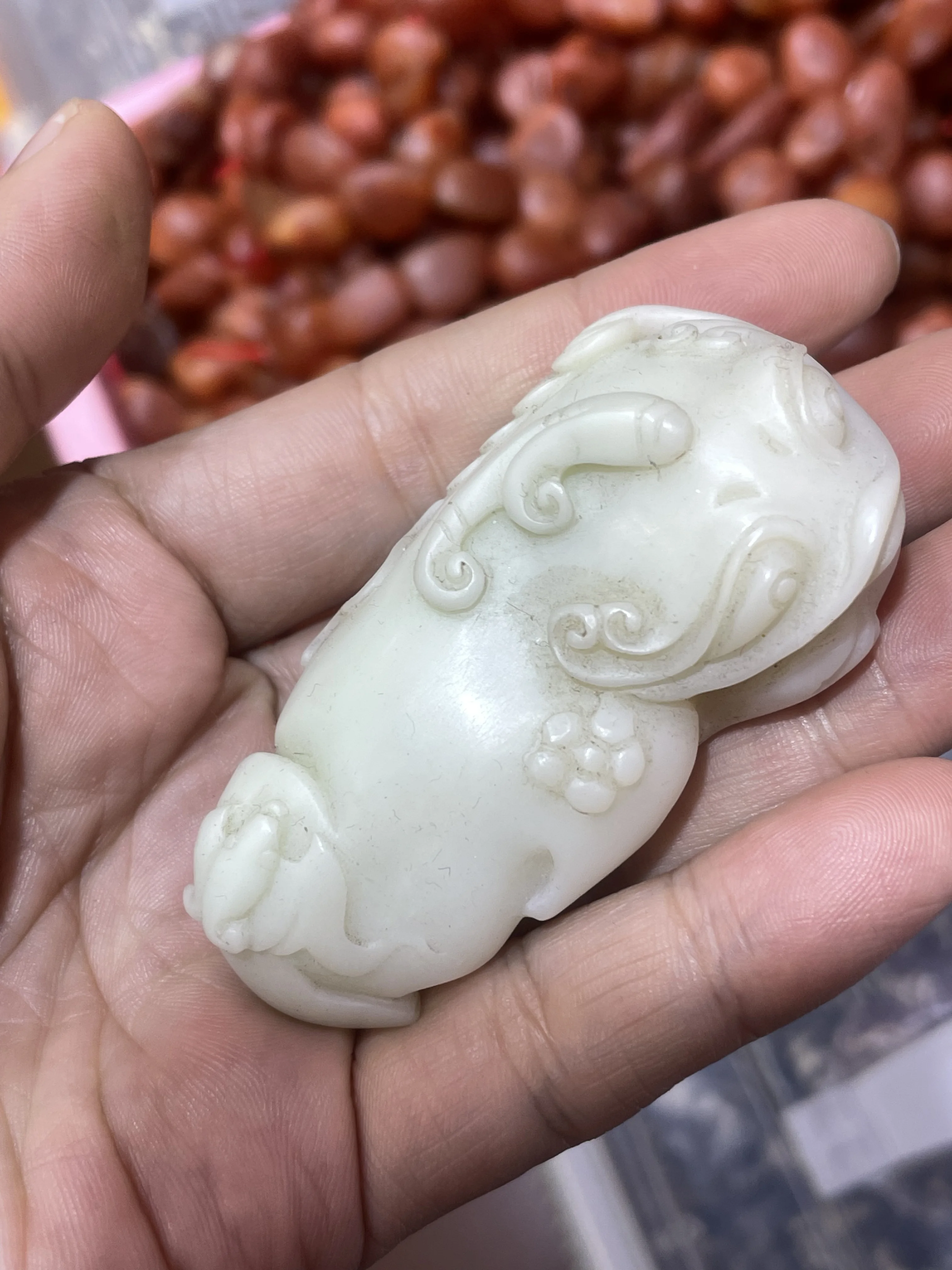 

UP 10050103109044 Китайский Винтаж Хэтянь Старый Нефрит 3-ноги Деньги Жаба С Монетами Летучая Мышь Ручная Молитва Резьба Амулет Таймстаун