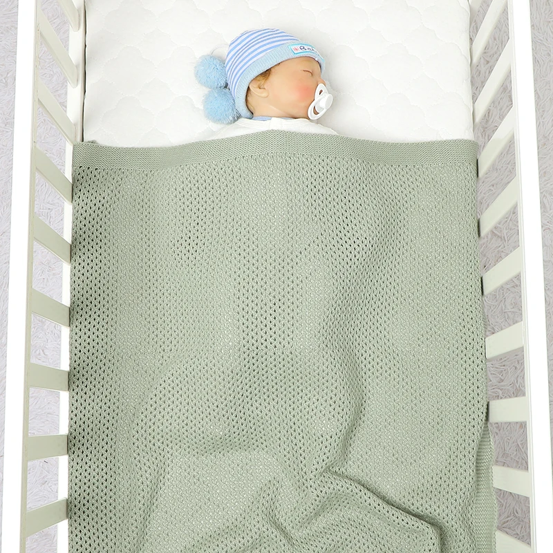Solid Color Anti-wrinkles 0-24 Months Newborn Infant Blanket Knitwear Acrylic  70 by 90 cm Baby Swaddle Wraps Toddler Blankets