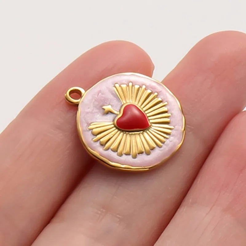 2 Stück Perlmuttrosa/Hot Pink Emaille-Anhänger mit heiligem Herz für Schmuckherstellung, Flammen-Liebes-Anhänger, handgefertigte Halskette, Geschenk – Detail 13