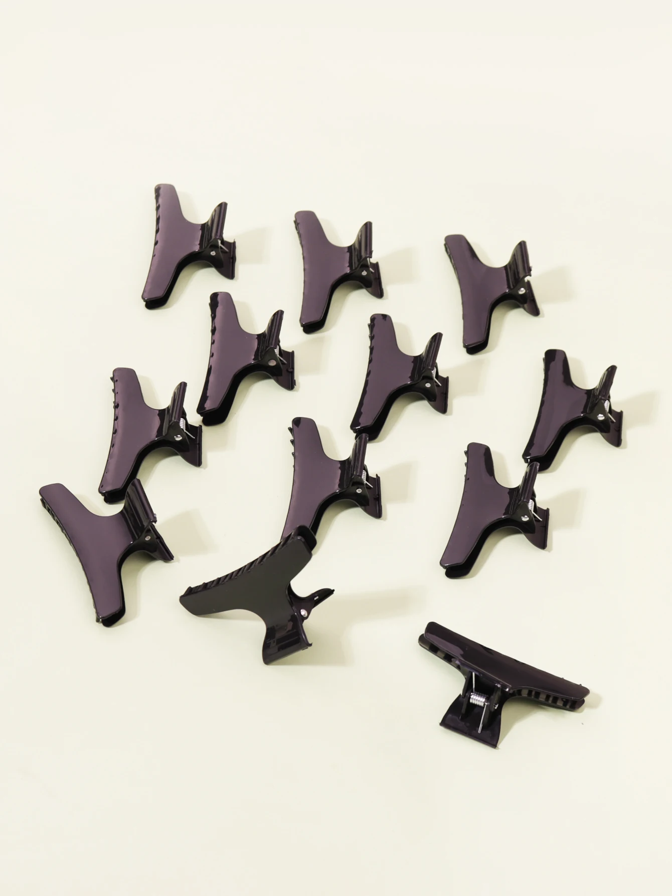 กิ๊บติดผมผีเสื้อเรียบ 12 ชิ้น กิ๊บติดผมผู้หญิงกันลื่น