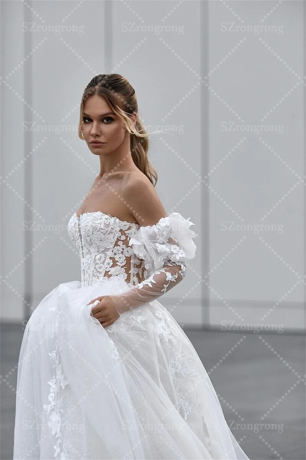 Col bateau Tulle a-ligne longue robe de mariée Appliques dentelle dos nu robe de mariée avec balayage Train sur mesure vestido de noiva