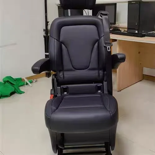 

Переоборудование салона фургона: интерьер для микроавтобуса Sprinter с оригинальными сиденьями