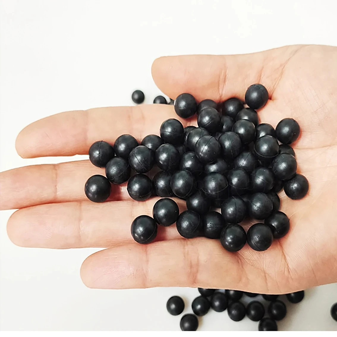 1/2/2.5/3/3.5/4/4.5/5.5/6/6.5/7-80mm Black Solid Round Rubber Ball Diameter  Elastic Ball Industrial Wear-resistant Rubber Ball