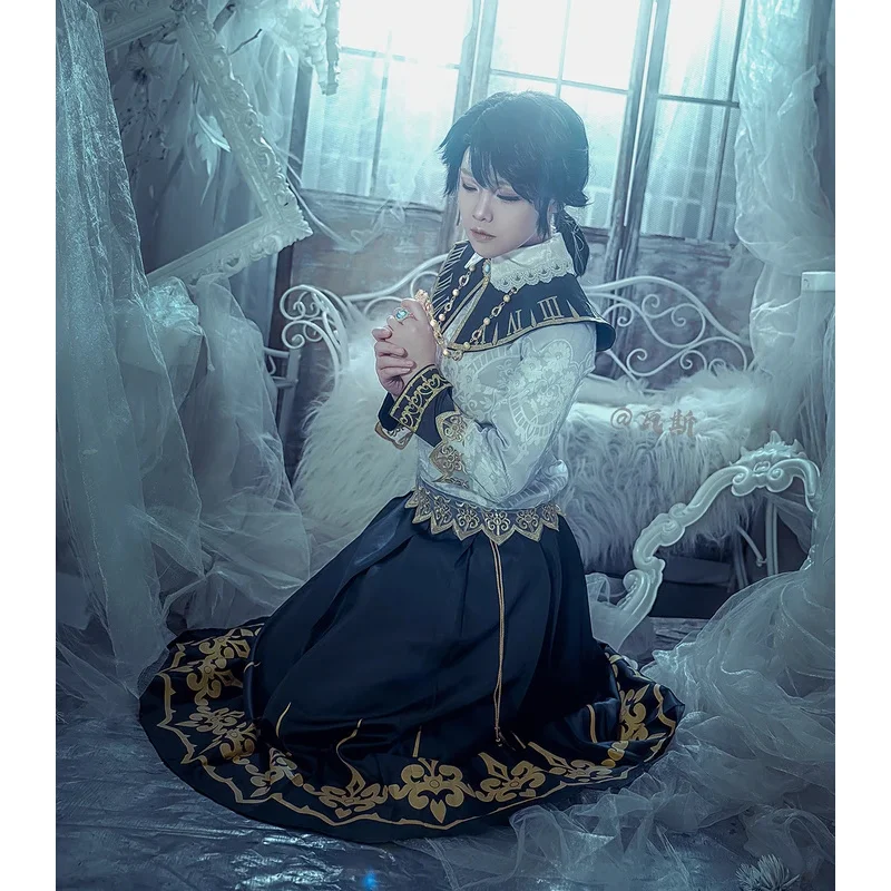 2025 11 V Watchman Aesop Carl 게임 아이덴티티 V Embalmer 코스프레 의상 가발 및 상자 할로윈