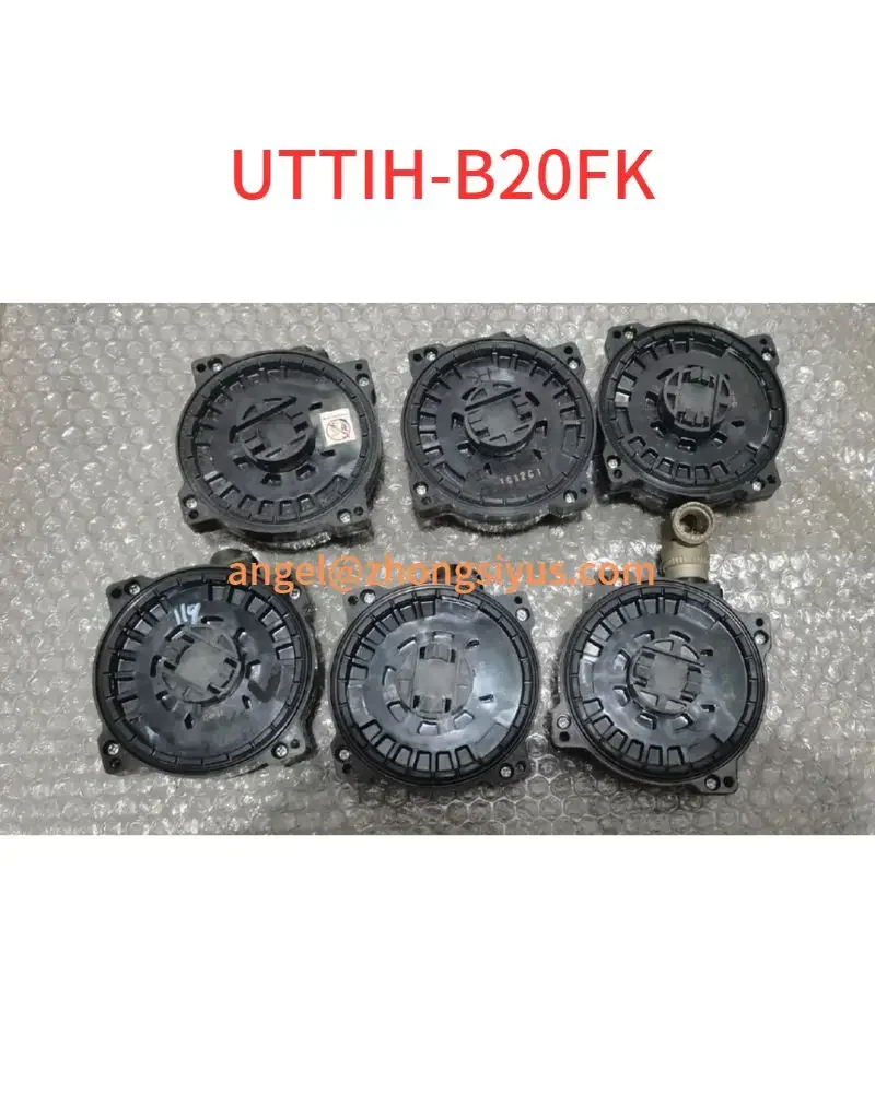 

5th generation servo motor encoder UTTIH-B20FK in good condition