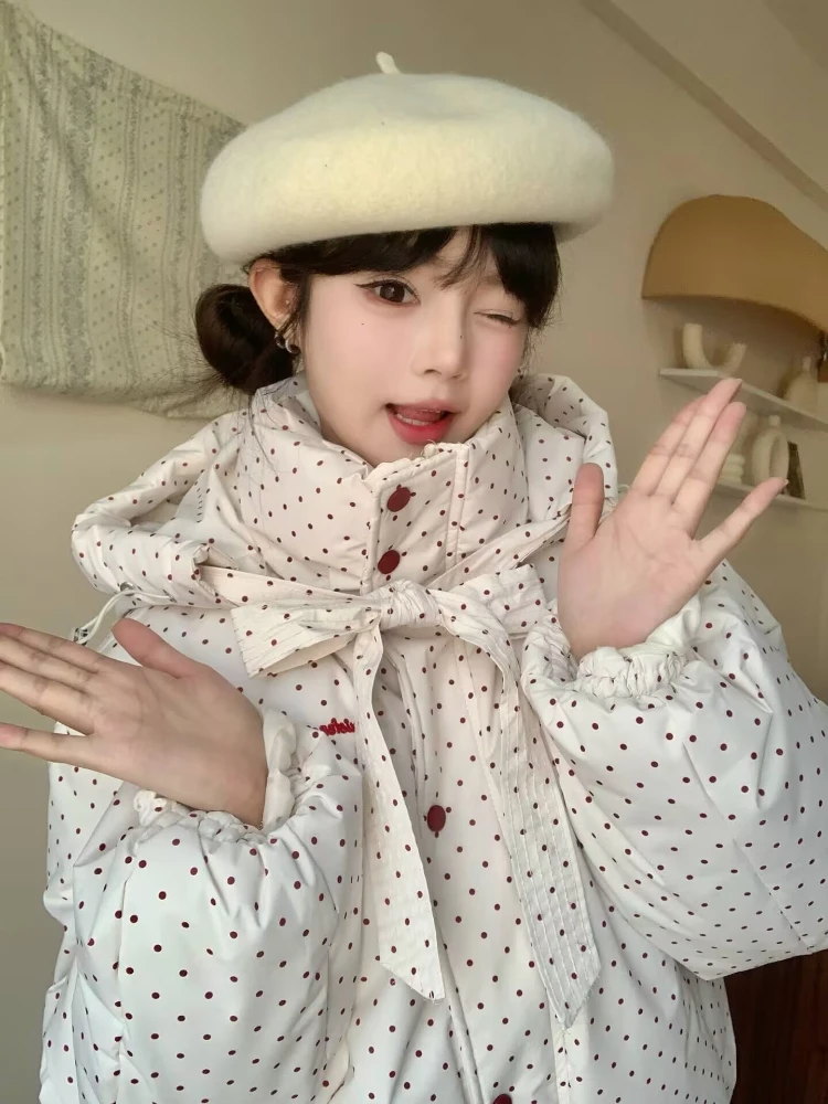 달콤하고 여유로운 물방울 무늬 리본 후드 코튼 재킷 2025 여성 겨울 두꺼운 따뜻한 다용도 코트 대학 스타일 브레드 파카