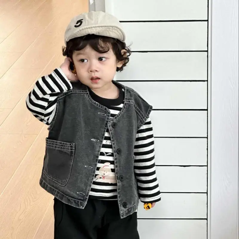 

2025 Autumn New Baby Sleeveless Denim Vest Solid Infant Boy Casual Vest Jacket Fashion Girls Vest Cardigan Toddler Denim Coat