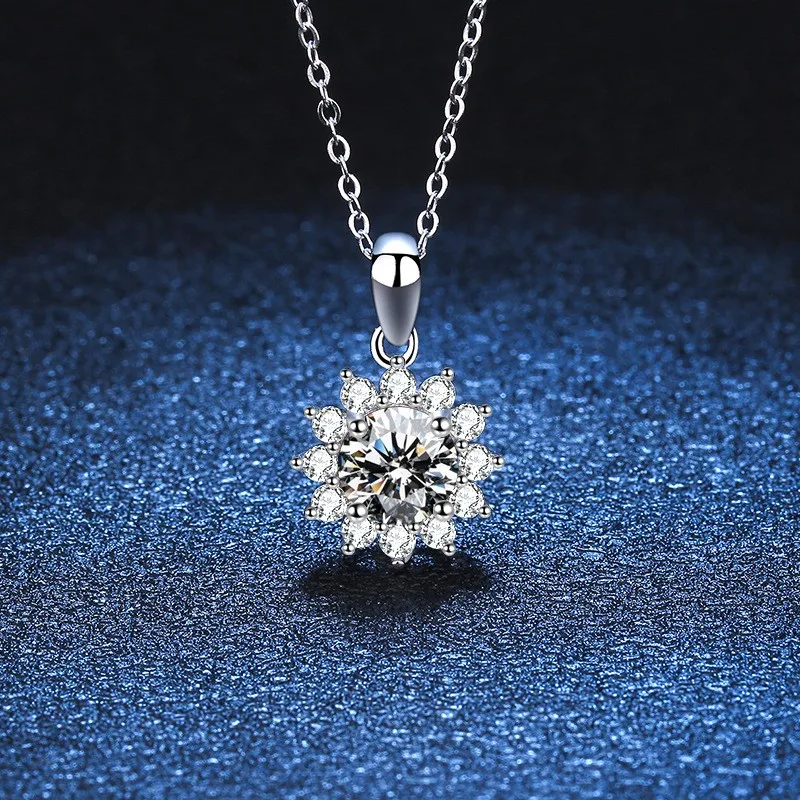 XL086 Lefei Fashion Luxury Classic 1 CT Moissanite Diamond-set Sunflower Necklaces For Women s925 Sterling Silver Party Jewelry