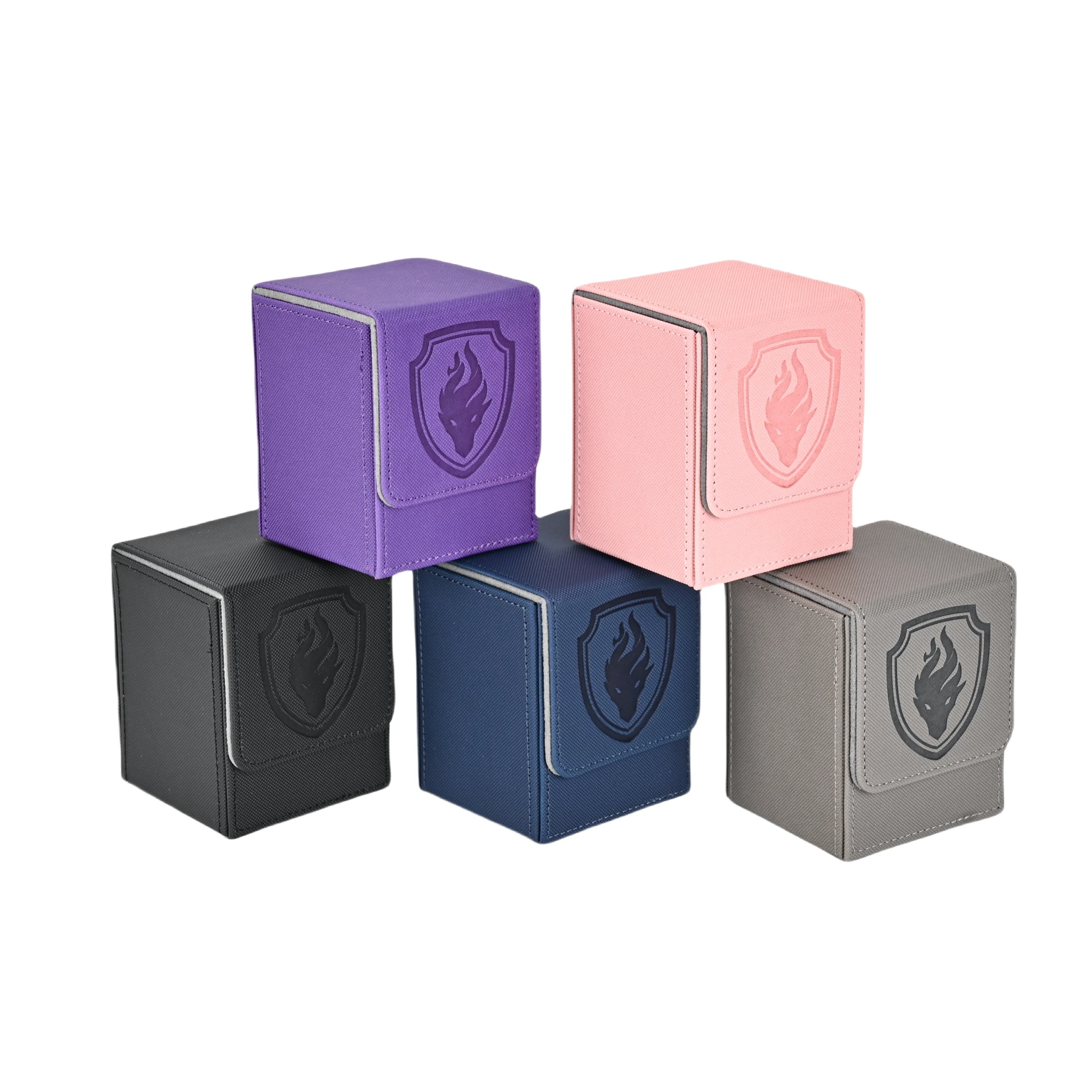 プレミアム磁気カードデッキボックス - 110枚以上のカードを安全に収納、耐久性のあるフェイクレザー、ディスプレイウィンドウ、MTG、ポケモンに最適