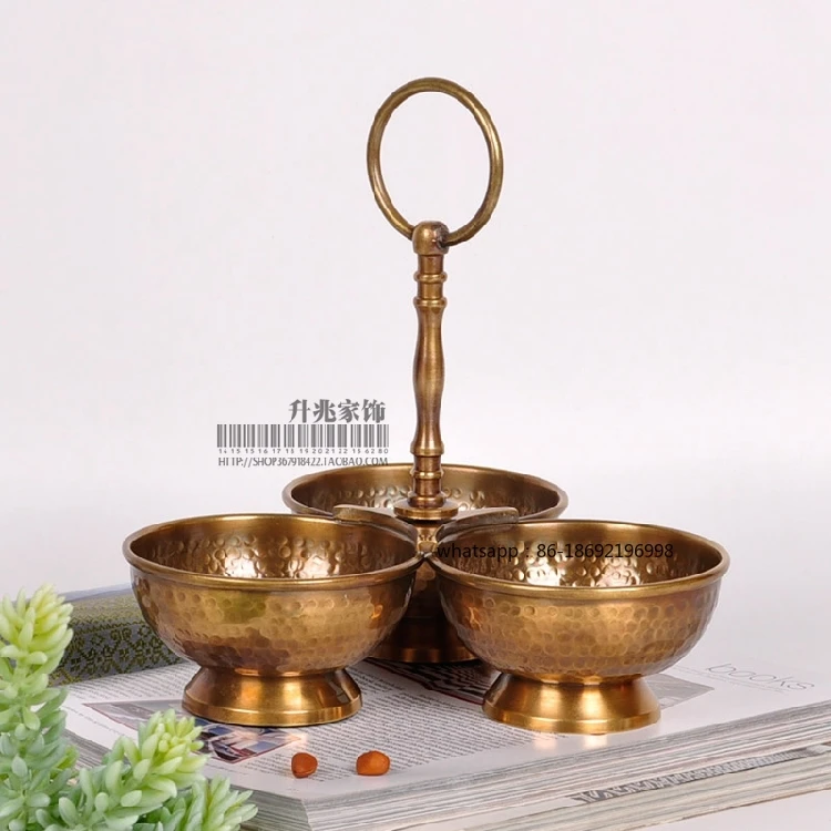 

Nordic Style Imported Dried Fruit Plate Brass Pure Copper Nut Snack Plate Creative Three-grid Small Bowl Living Room Ornament