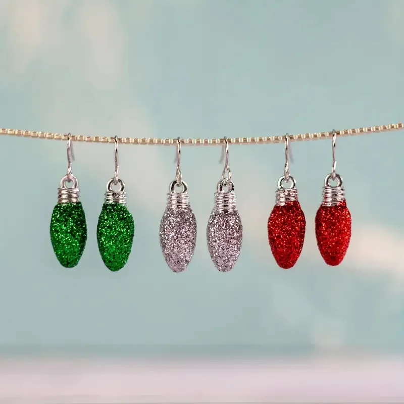 Cute Cartoon Red Green Sliver Light Bulbs Dangle Earrings New Fashion 3 Color Christmas Earring Jewelry Women for Festivel