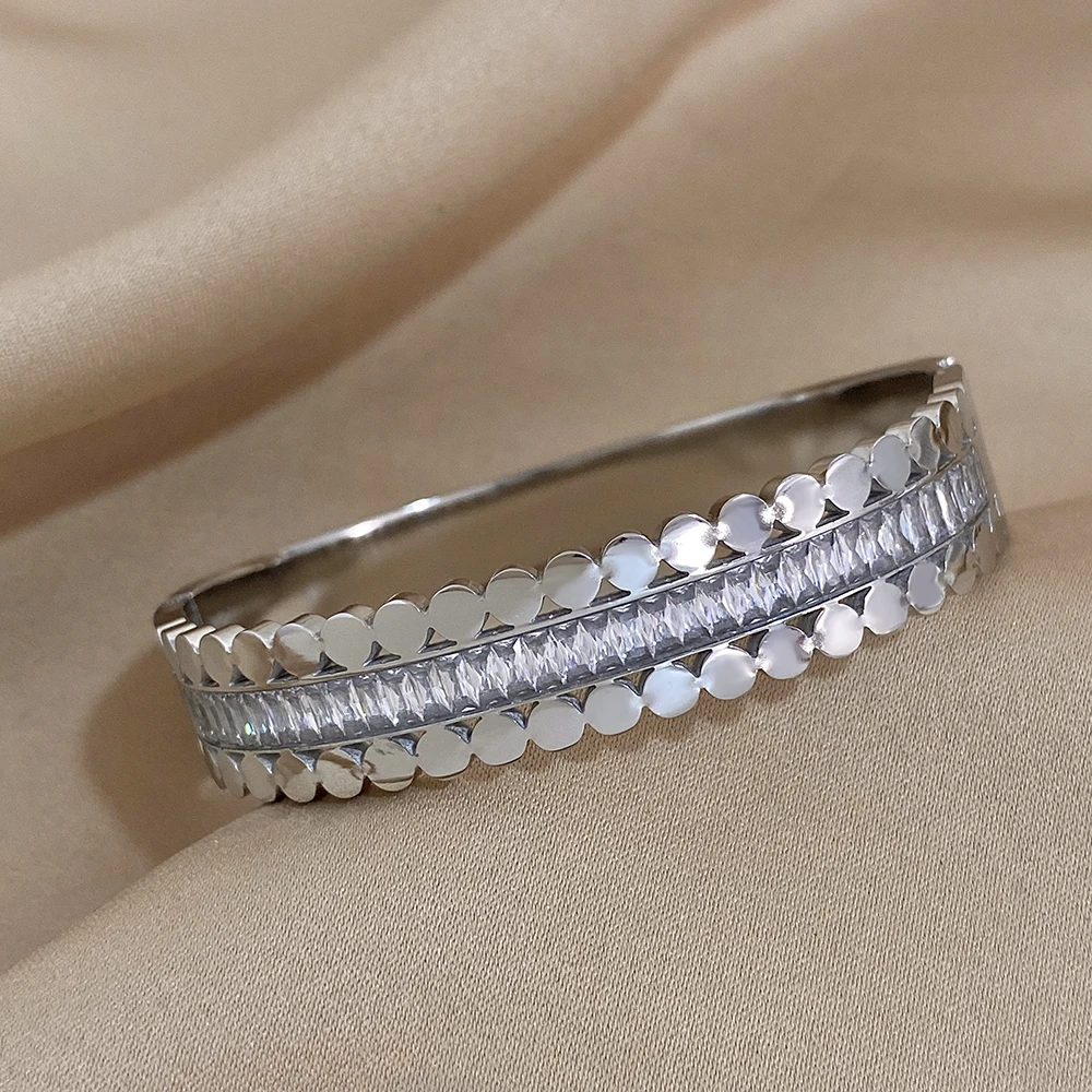Greatera Chunky Gold Plated Stainless Steel White Cubic Zirconia Cuff Bracelet Bangle for Women Waterproof Charm Jewelry
