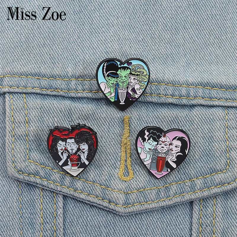 Film Horror Charaktere Emaille Pins Benutzerdefinierte Halloween Party Broschen Revers Abzeichen Kleidung Gothic Schmuck Geschenk für Freunde