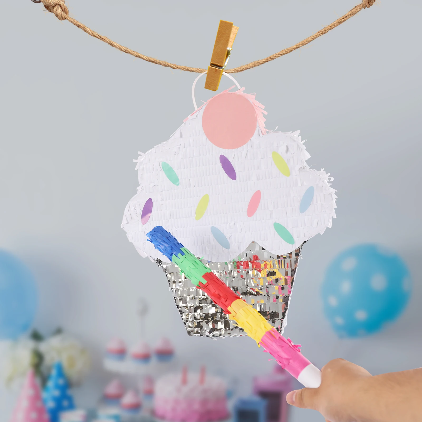 

12.99*14.96in Ice Cream Cake Pinata w/ PVC Stick for Family Gatherings Theme Parties Birthday Parties Baby Showers