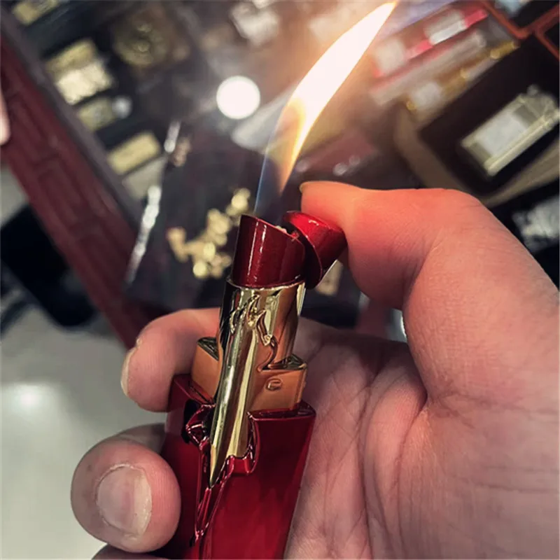 

Creative and fun lipstick lighter, portable open flame cigarette lighter, female student lighter, high aesthetic value lighter
