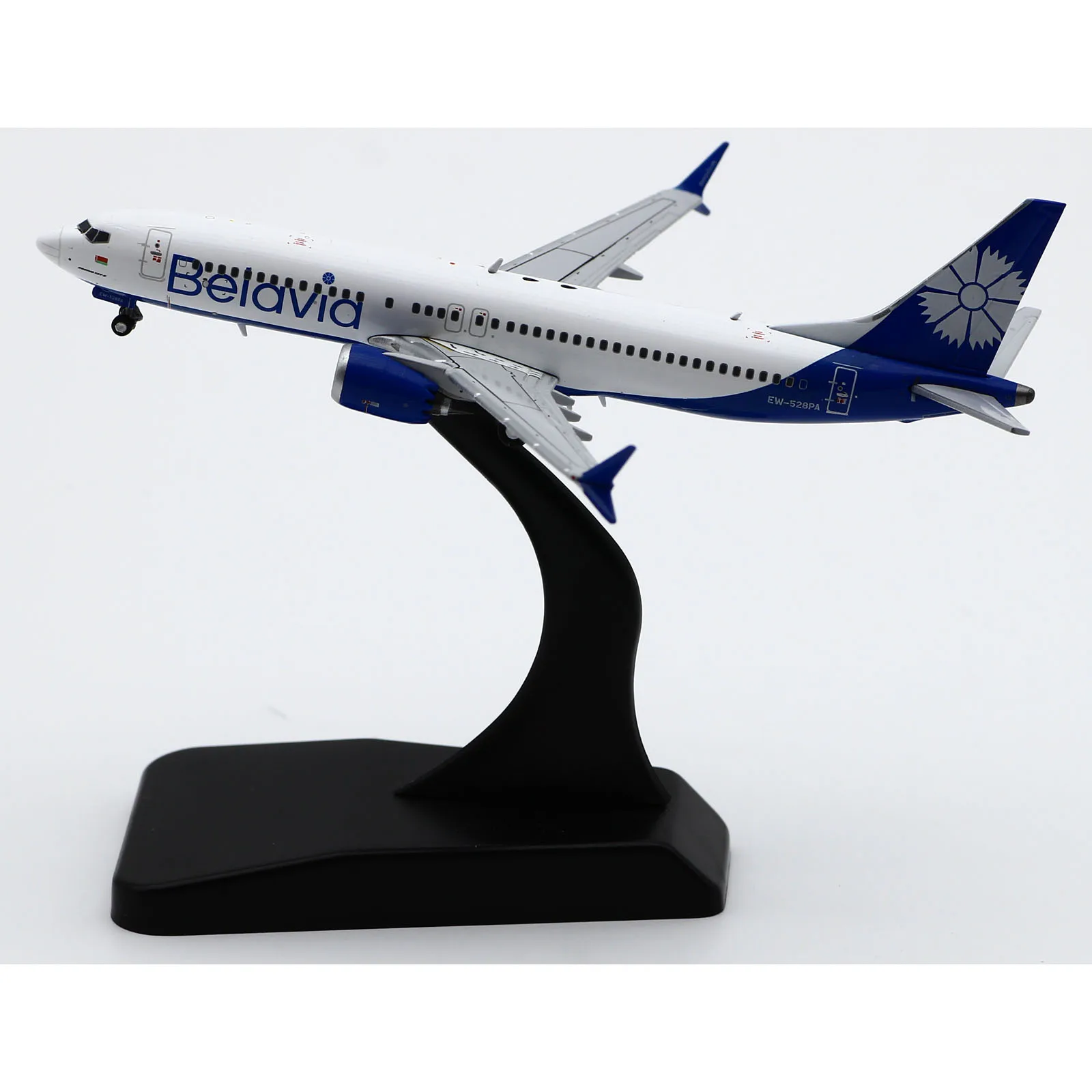 LH4247 Alloy Collectible Plane Gift JC Wings 1:400 Belavia Belarusian Airlines Boeing B737-8max Diecast Aircraft Model EW-528PA