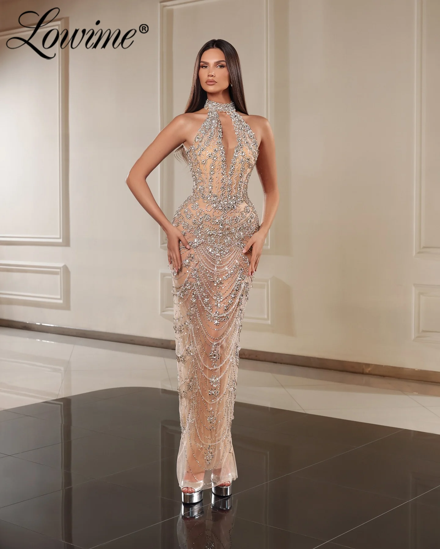 

2025 Halter Crystals Evening Dress Celebrity Dresses Customized Champagne Party Dress Women Luxurious Prom Gown Robe De Soiree