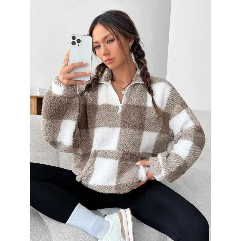 

Plaid Fluffy Hoodie Women's Spring Fashion Comfortable Soft Plush Sweatshirt without Hood No Zipper Color T-Shirt