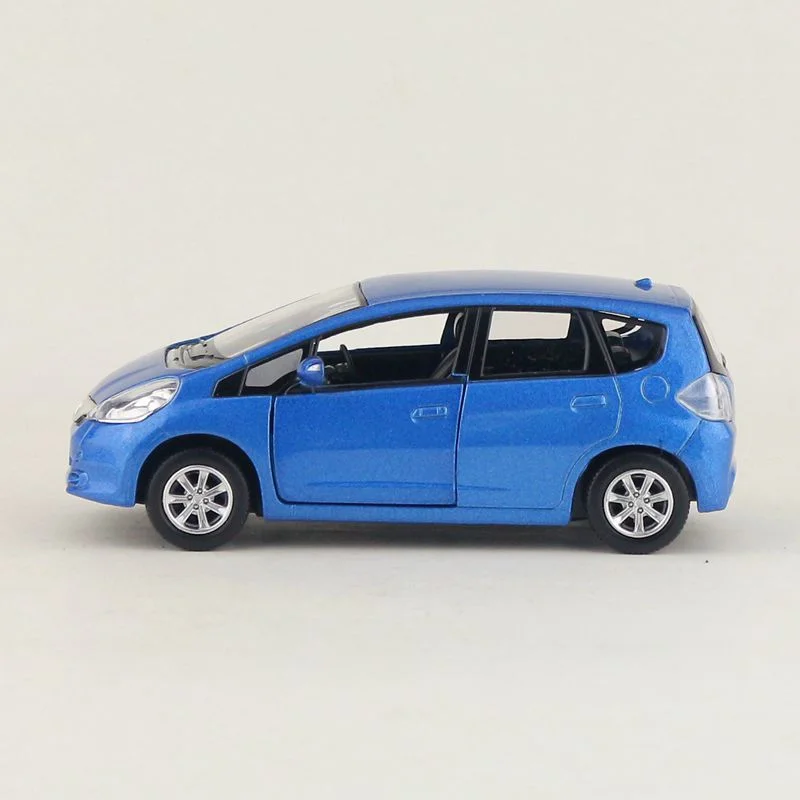 1:36 Honda Jazz Fit Alloy Car Model Diecasts Metal Toy Vehicles Car Model High Simulation Miniature Scale Collection Kids Gifts