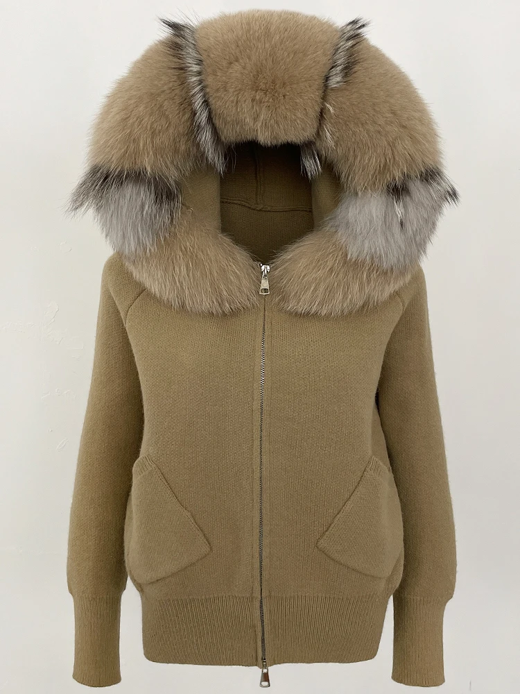 2025 Cappotto di pelliccia naturale Maglione da donna con cappuccio Grande collo di pelliccia di volpe reale Moda Autunno Inverno Abbigliamento Giacca corta lavorata a maglia femminile