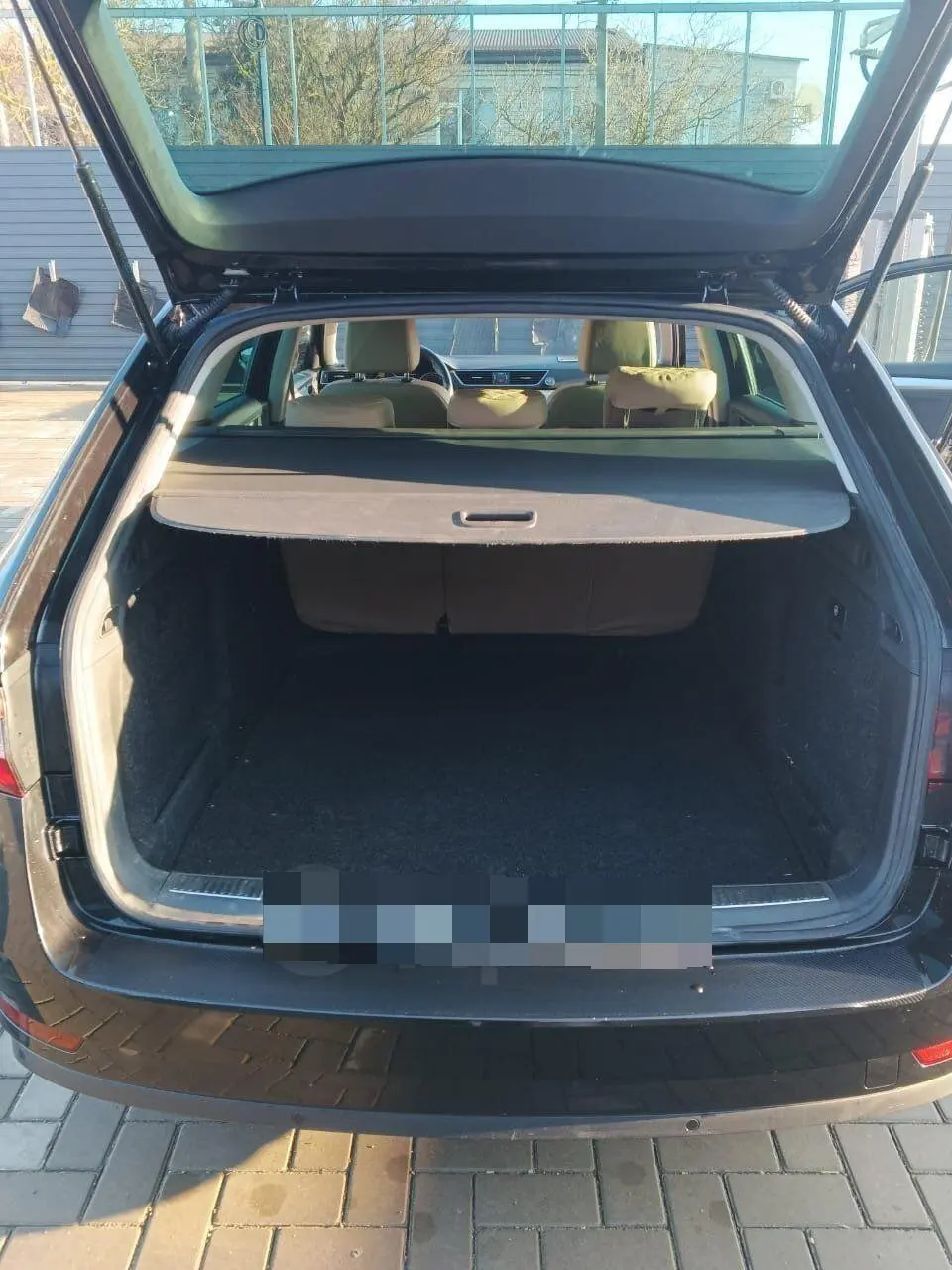 

2PCS Back Struts With Spring For Skoda Superb Estate III (B8 Typ 3V 3V5) 2015 16-2024 Rear Tailgate Boot Gas Spring Lift Support