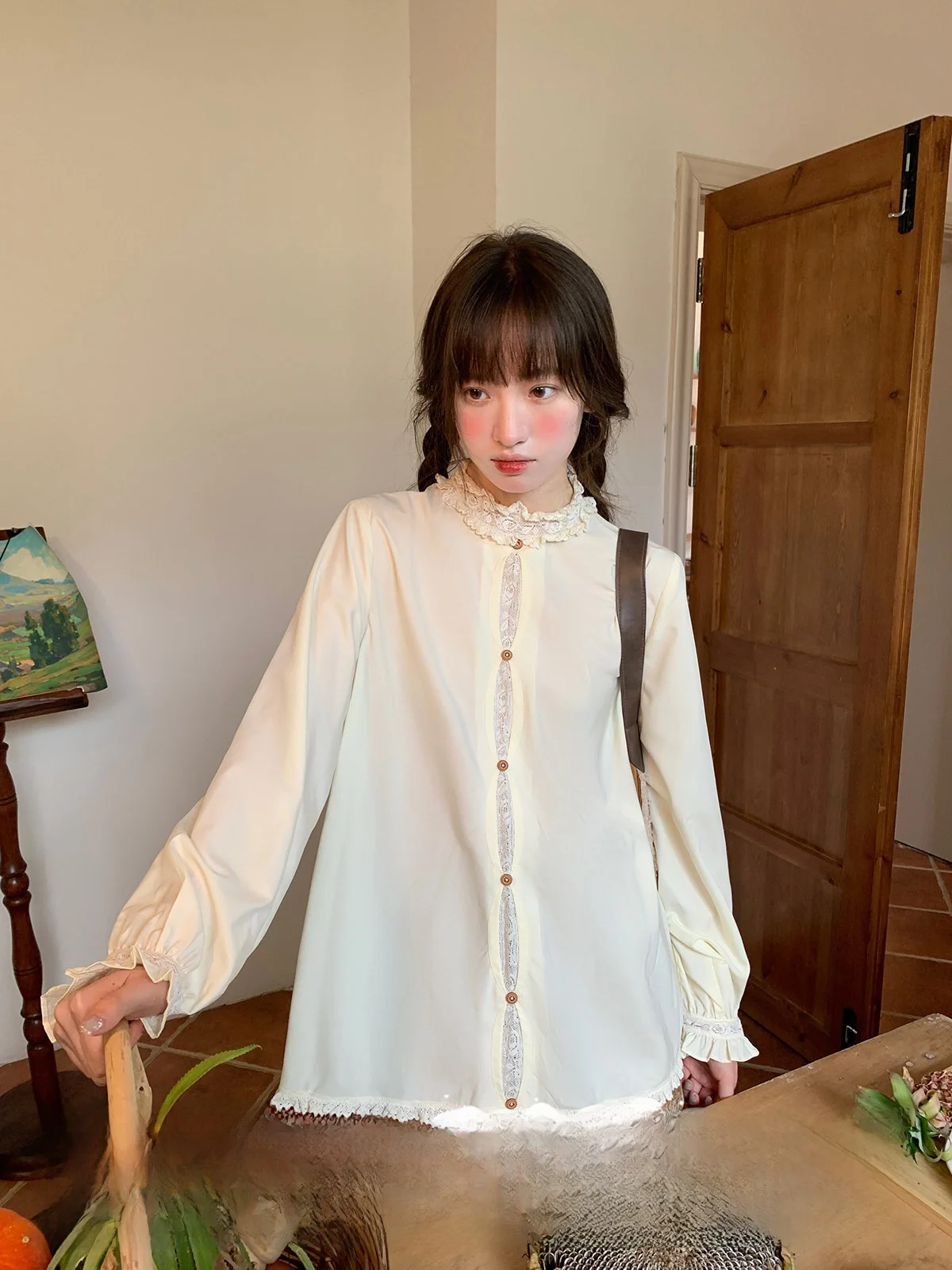 

Свободный женский топ с длинными рукавами в корейском стиле, персикового цвета, с кружевной отделкой, для повседневной носки, игривый, с эффектом стройности