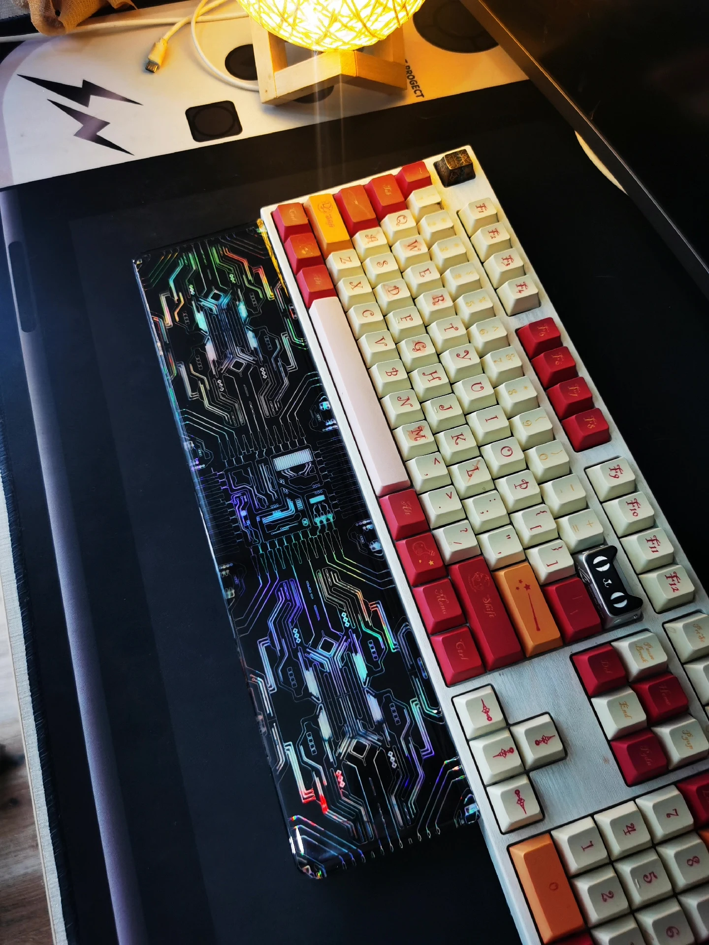  Custom Cyber Retro Neon Mechanical Style Resin Keyboard Wrist Rest, Vibrant Glow Ergonomic Palm Support Desk Gift