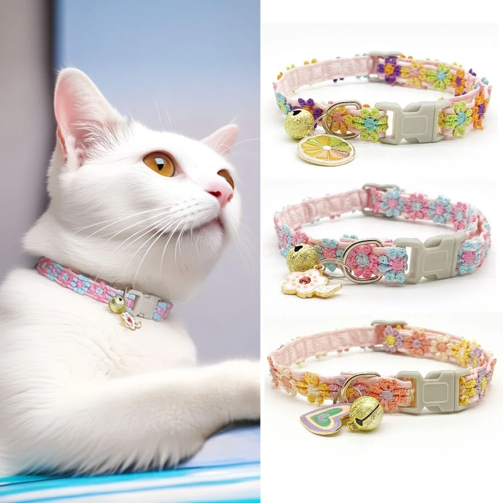 1 Stück Haustierhalsband mit Glöckchen, bunt, Cartoon-Design, für Hunde, Welpen und Kätzchen, verstellbar, Sicherheits-Glöckchenring-Halskette, Haustierzubehör – Detail 1