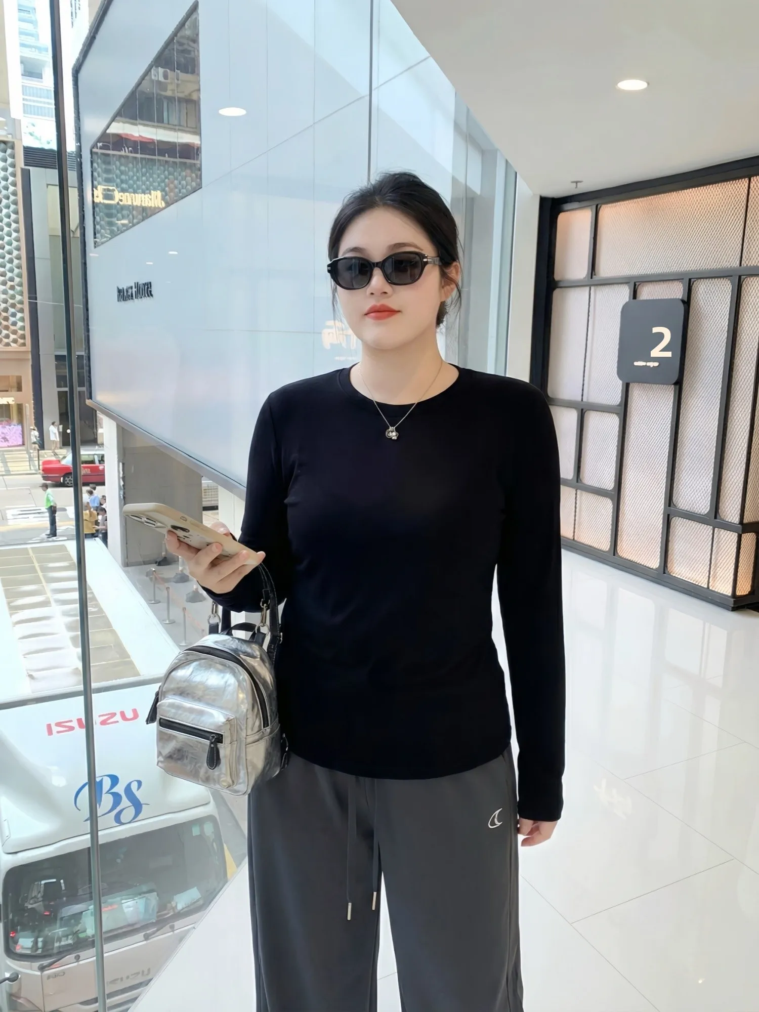 

plus Size round Neck Base Shirt Slimming Pure Color Simple Style Spring New Arrival Women's Knitted Top Comfortable Fit Long ...