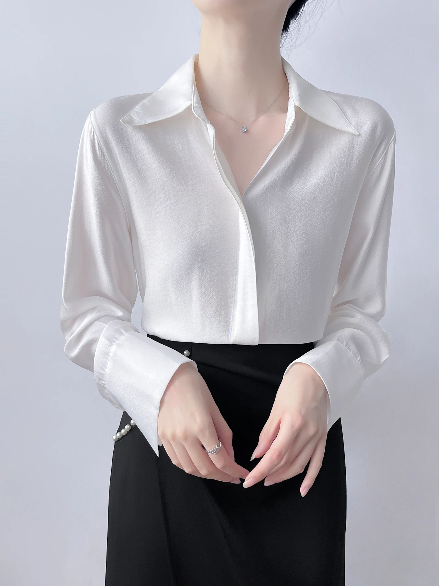

Элегантная женская блузка в корейском стиле с длинным рукавом из белого шифона, простой модный топ для собеседований, приятный для кожи, дышащий, из полиэстера